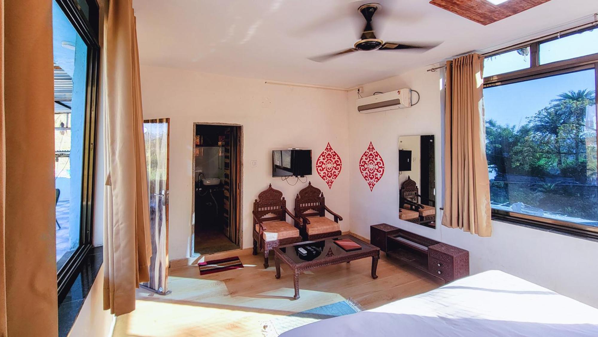 Rudraksha Inn مونت ابو المظهر الخارجي الصورة