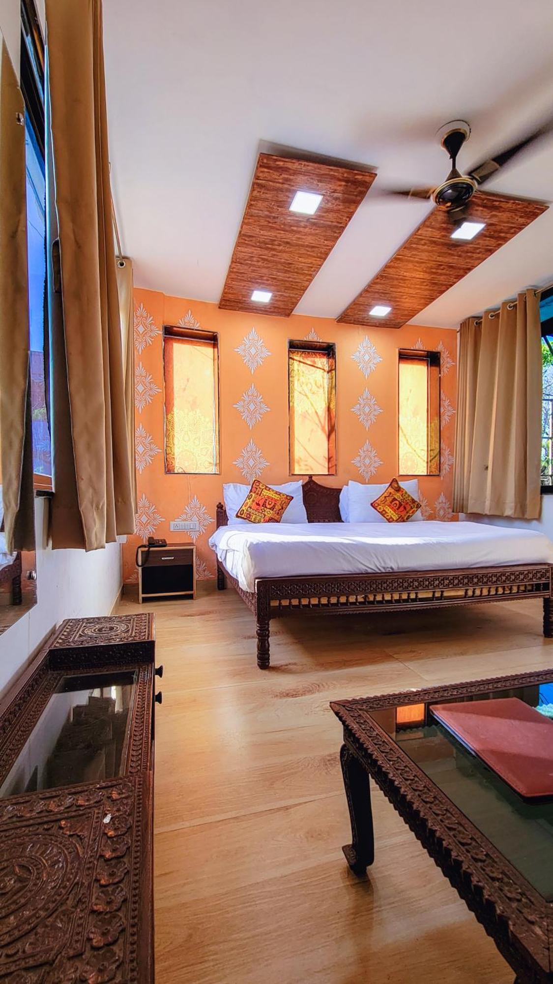 Rudraksha Inn مونت ابو المظهر الخارجي الصورة